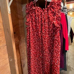 Flowy casual dress with black and white micro pattern